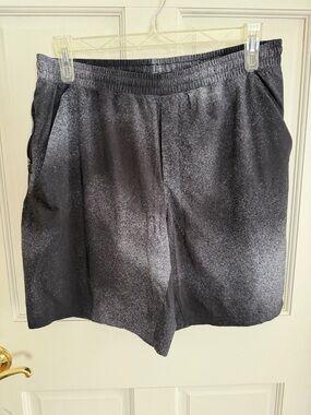 Mens LULU LEMON EUC Drawstring Lined Shorts Size XL